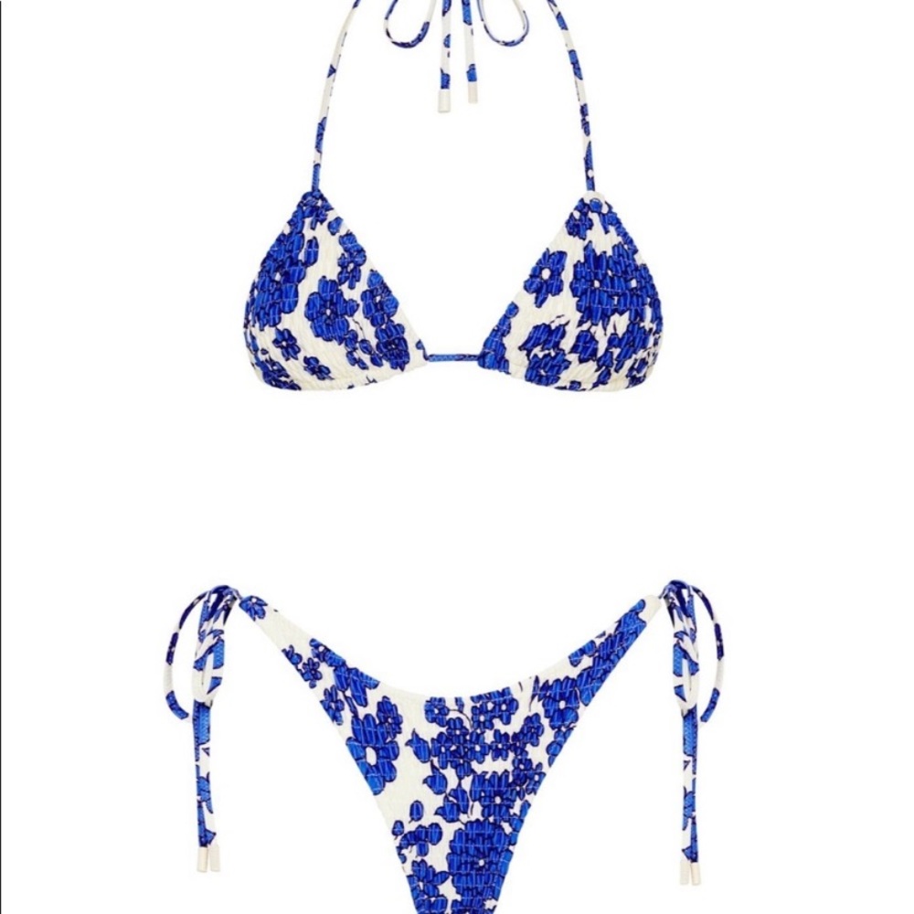 Triangl Vinca Royal Pop